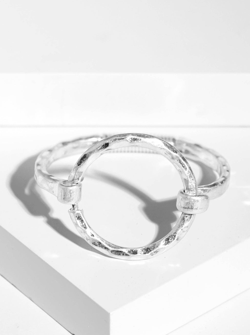 Hammered Metal Circle Accent Spring Hook Closure Bangle Bracelet