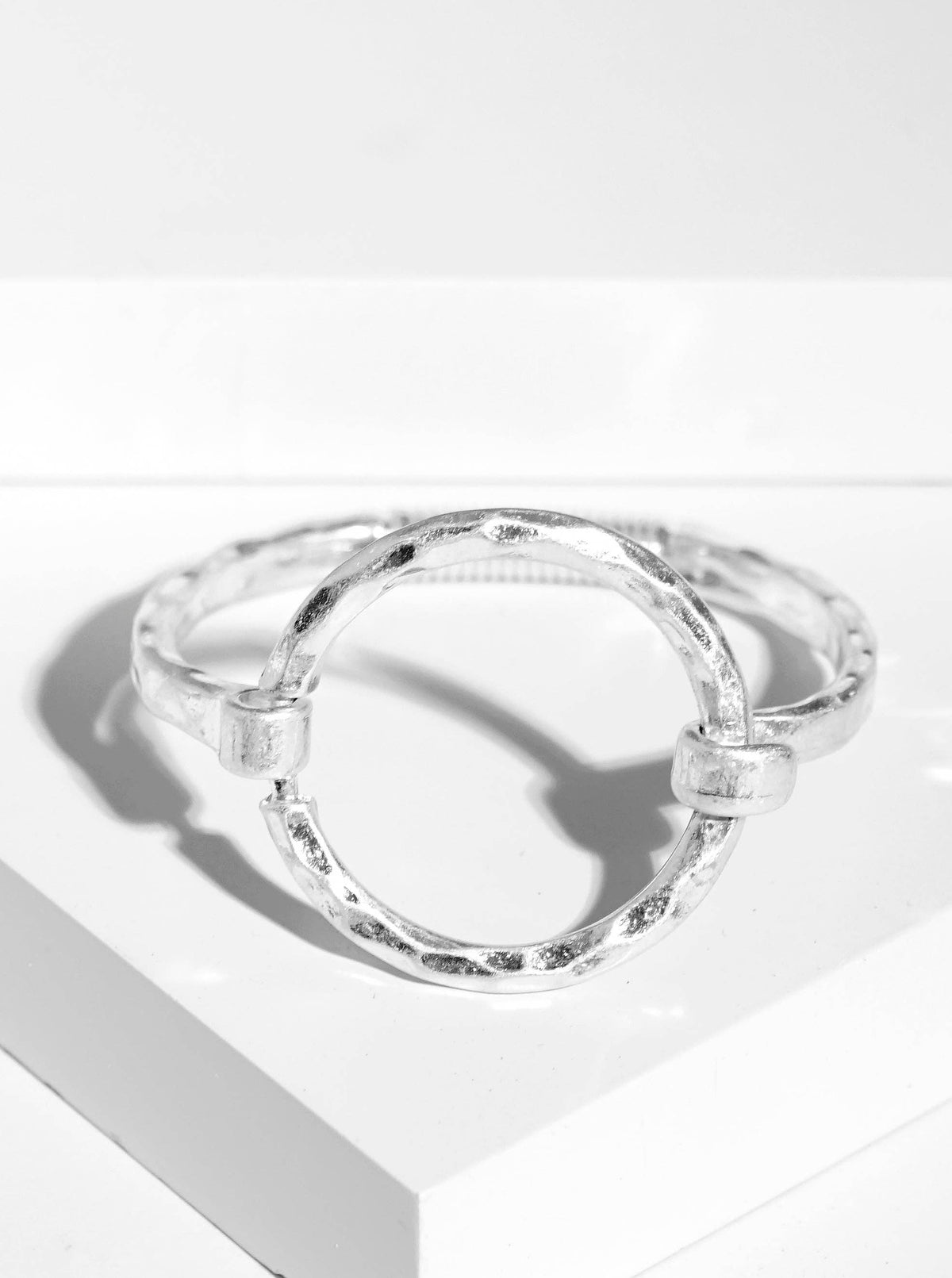 Hammered Metal Circle Accent Spring Hook Closure Bangle Bracelet