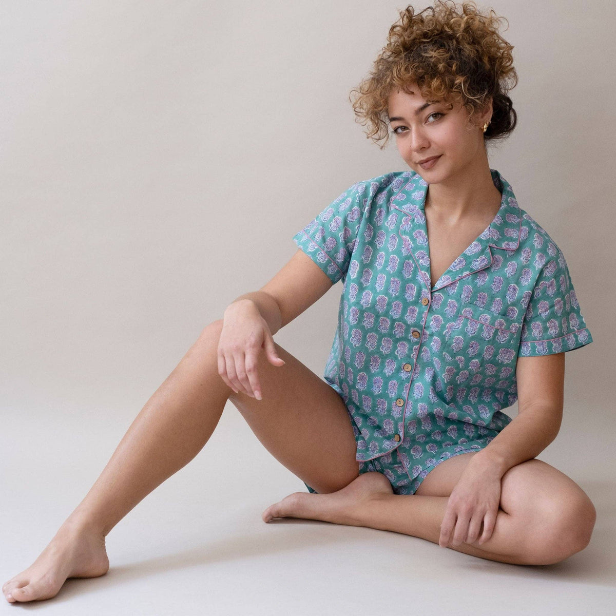 Short Sleeve/Shorts Pajama Set- Malin Clover