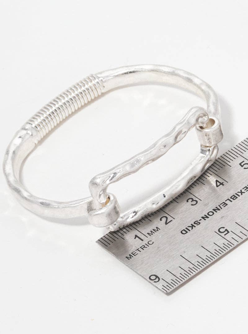 Hammered Metal Rectangle Accent Spring Hook Closure Bangle Bracelet