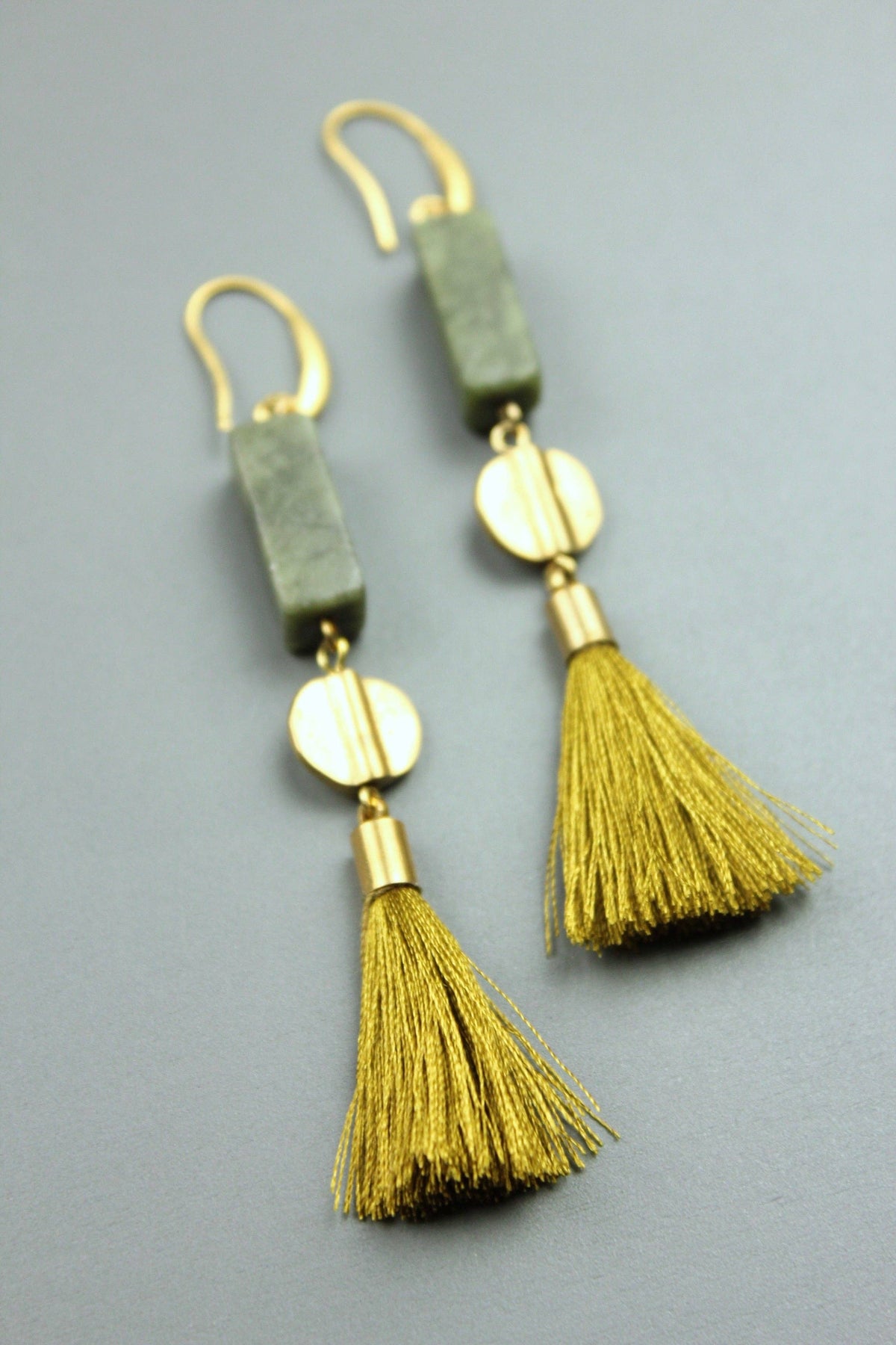 ATHE33 Jasper and tassel earrings