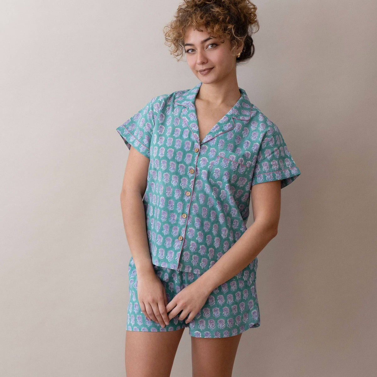Short Sleeve/Shorts Pajama Set- Malin Clover