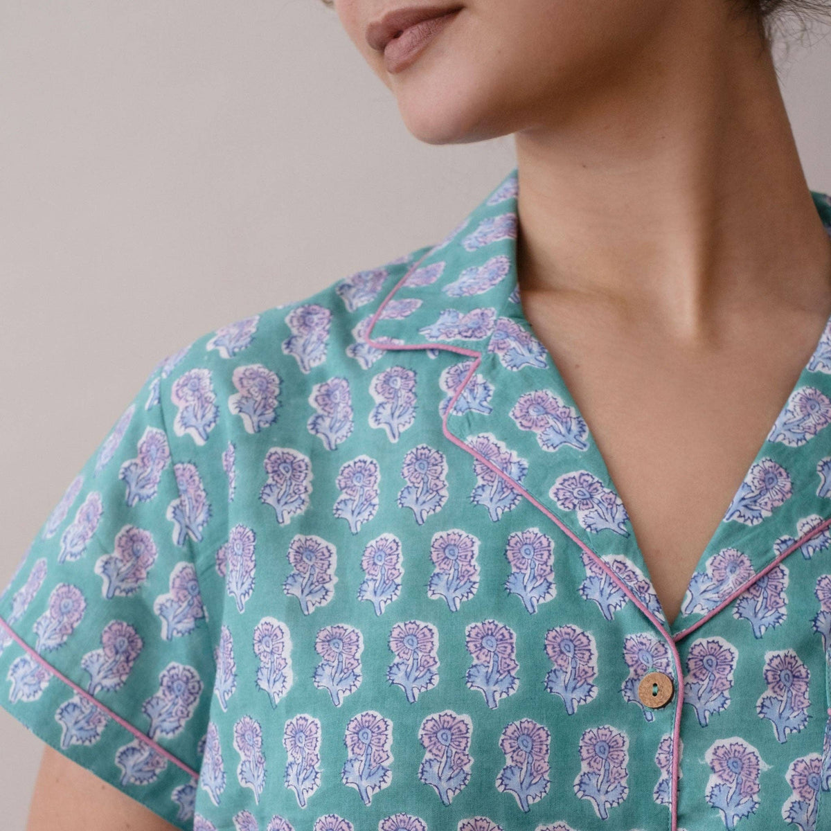 Short Sleeve/Shorts Pajama Set- Malin Clover