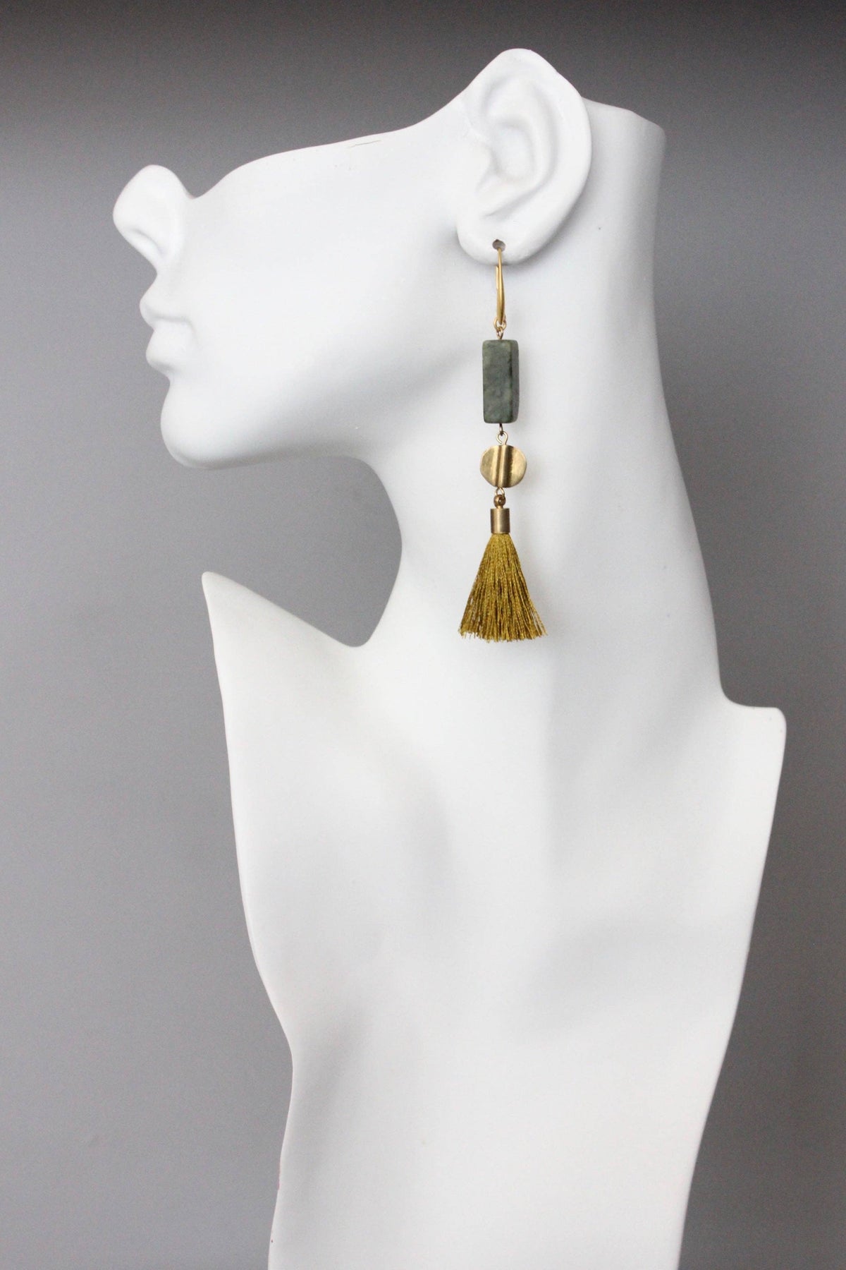 ATHE33 Jasper and tassel earrings